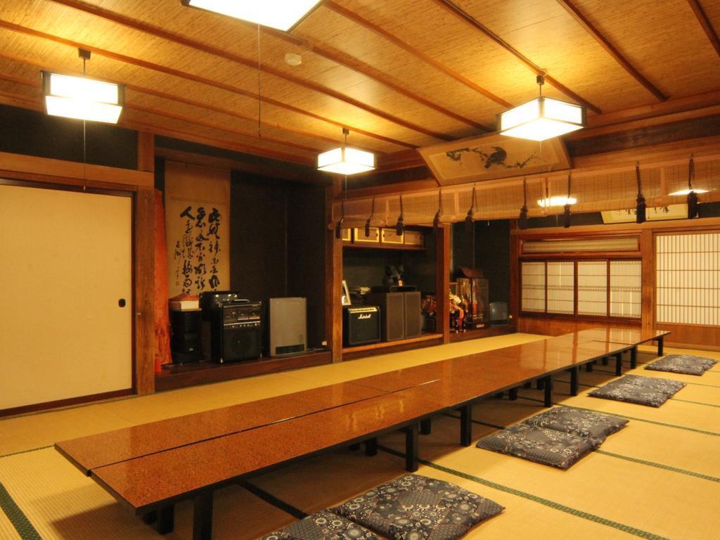 Takayamabo Nagano Bagian luar foto